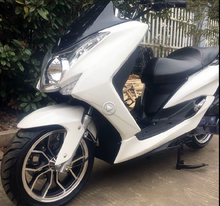 踏板摩托车宏图全新燃油踏板池ν谐嫡品 金浪150cc SMAX鸿图新款