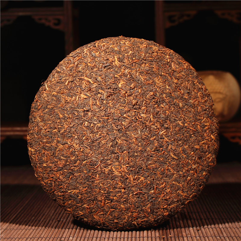 普洱茶熟茶08年勐海特级宫廷金芽七子饼茶200g新品上架特价回馈