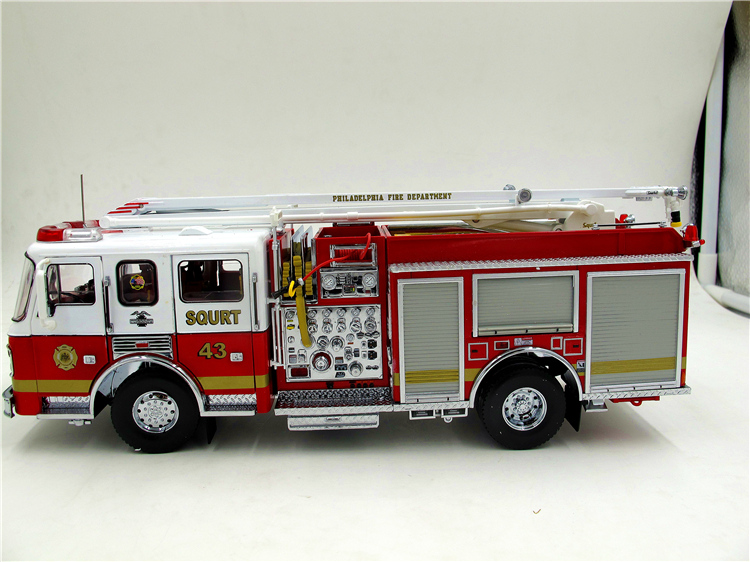 code3 1:32 纽约 fire department city 43 救火车 消防车 模型