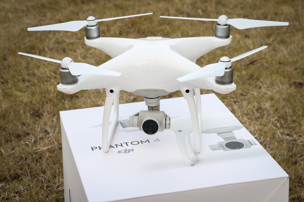 dji大疆精灵phantom 4 精灵3 se高清4k智能航拍无人机飞行器壁障