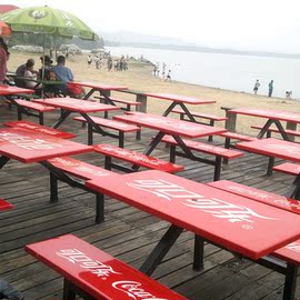 [四人餐桌剧情]评价 四人餐桌剧情解析怎么样