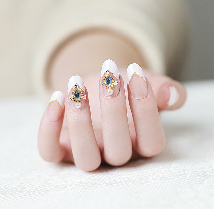 指甲贴片成品背胶款 美甲片 新娘结婚拍婚纱照