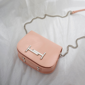 简约迷你斜背包