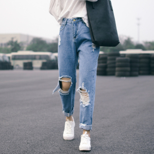 秋季破洞牛仔裤女