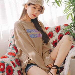 chic宽松长袖T恤女