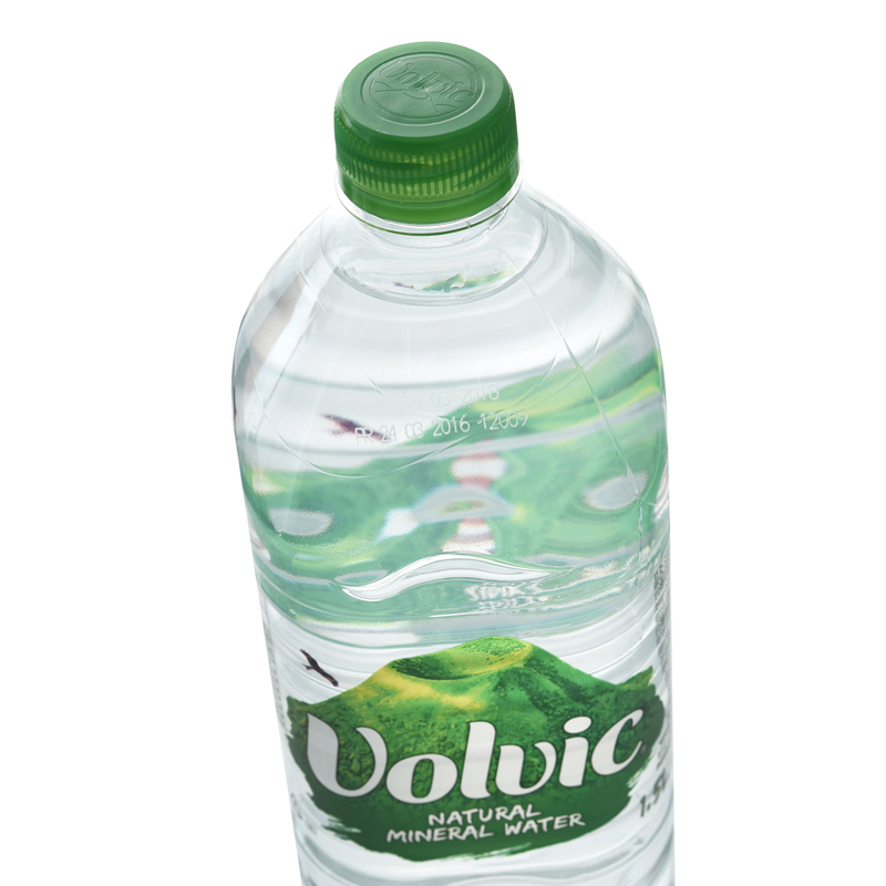 【天猫超市】volvic/富维克火山岩天然矿泉水1500ml*