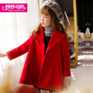 新年女童红色呢子大衣