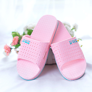 居家防滑浴室拖鞋