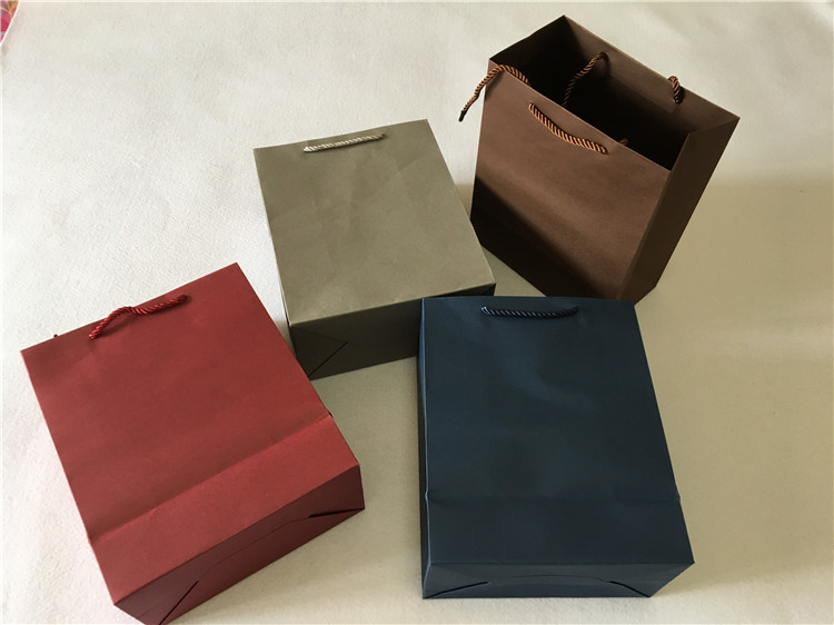 4色长方款精美手提袋*正方形礼品袋*纸袋*包装袋*手提纸袋 批发