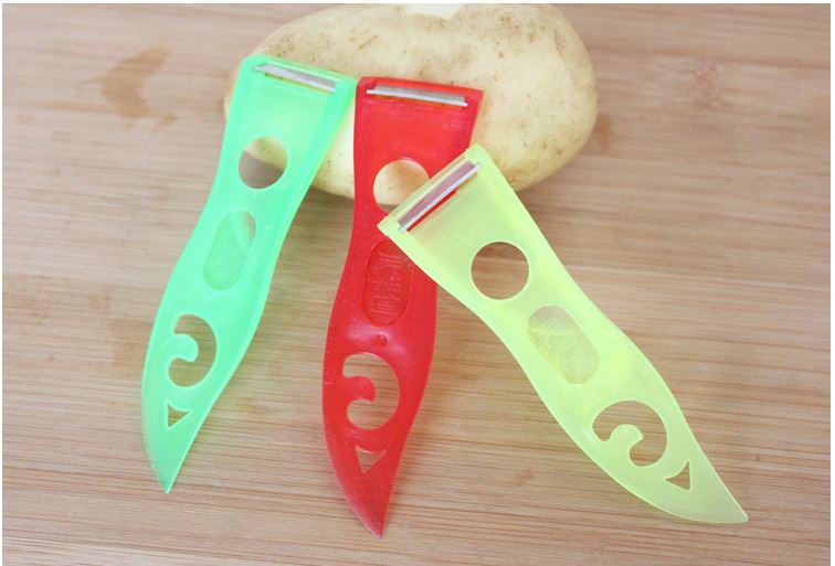 削皮刀不锈钢多功能土豆水果削皮器厨房瓜果刀便携去皮刮刀刨刀
