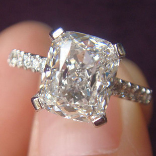 ʢ鱦18k׽/ʯָ ʯŮ