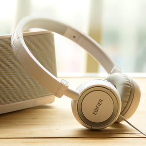 漫步者头戴式音乐耳机