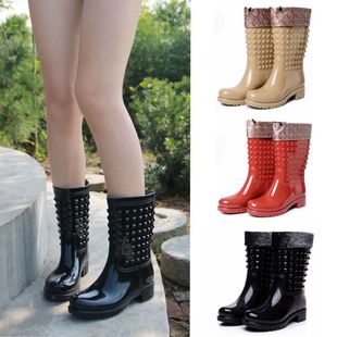 雨鞋雨靴女韩国新款水鞋女杂志款铆钉时尚中筒雨靴橡胶鞋