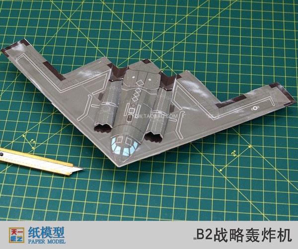 热销战斗机模型 美国B2战略轰炸机纸模型DIY飞