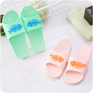 室内浴室情侣塑料防滑托鞋