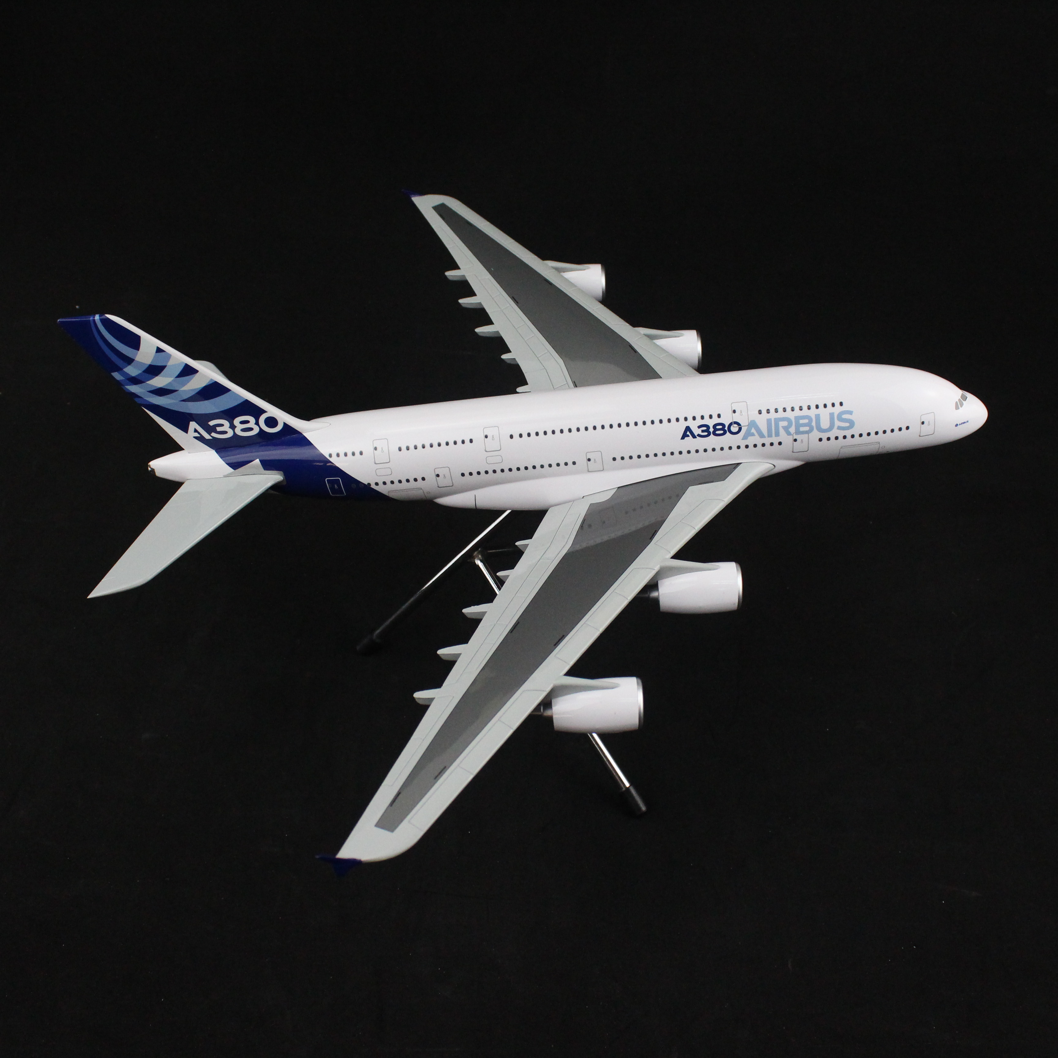 air bus空客a380 1:200 空中巨无霸飞机模型拼装模型静态模型摆件