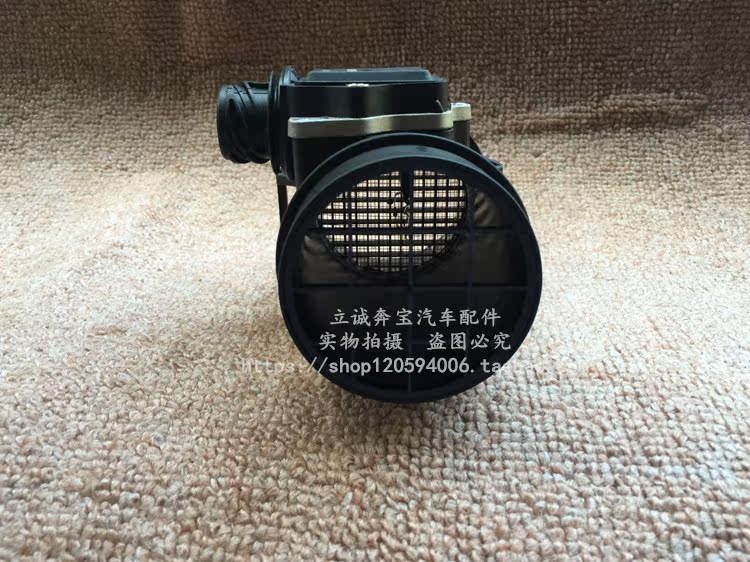 宝马320i节温器拆装图,宝马x1节温器拆装图 宝马老款3 5系 e36 320i e34 e39 520i m50 m52发动机空气流量计