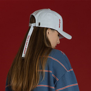 原宿字母长带子棒球帽
