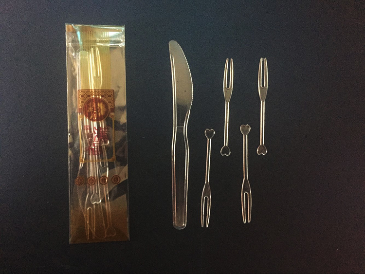 月饼刀叉中秋月饼盒刀叉配件烘焙一刀四叉塑料刀叉10个