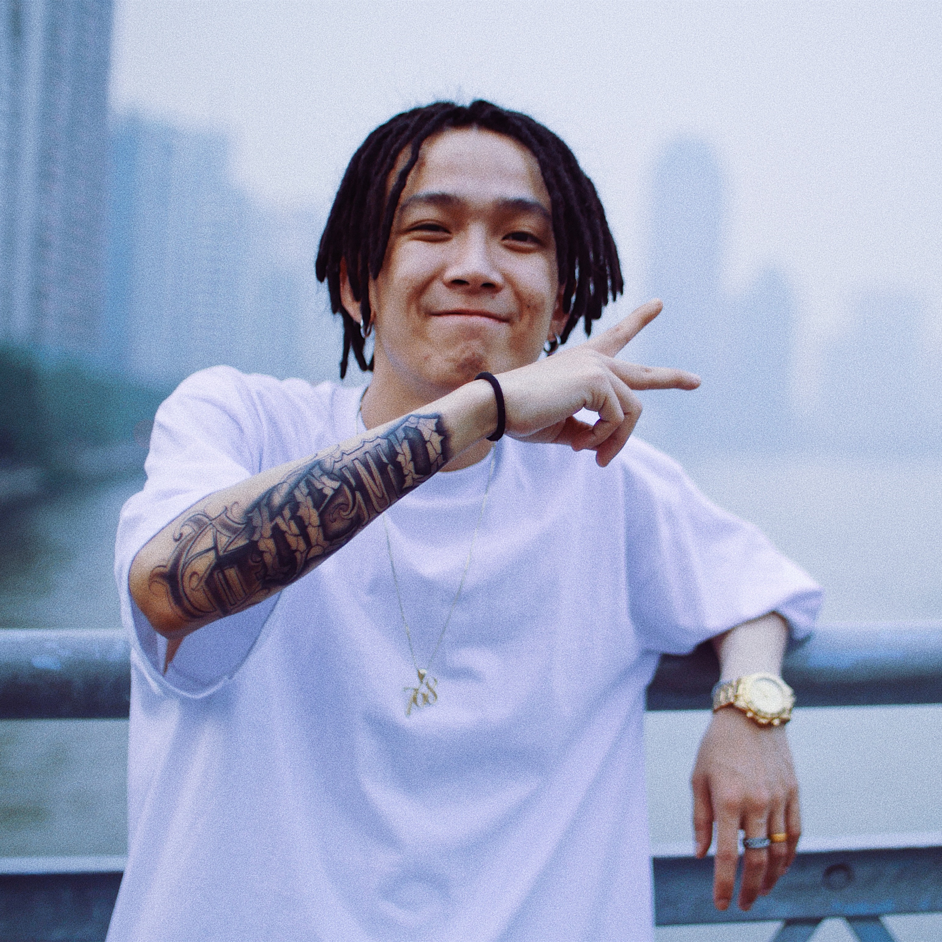 你的男孩tt欧美权志龙纯色短袖t恤宽松休闲打底衫百搭情侣款潮tee