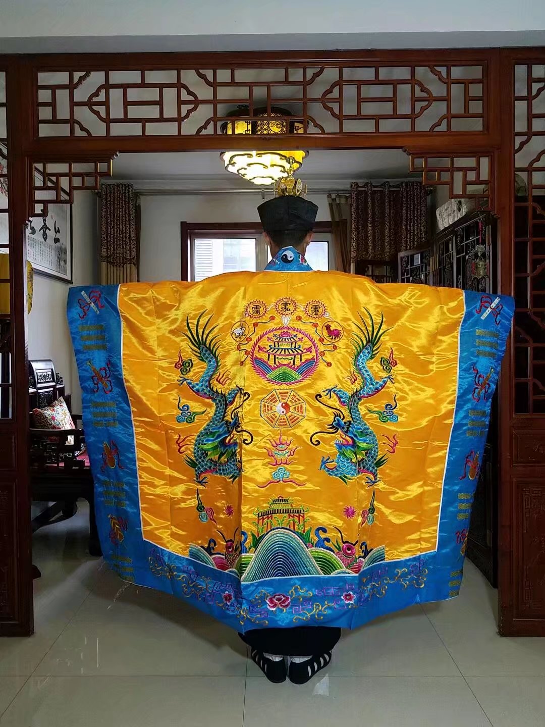 机绣盘金线双龙法衣/绣品/道教用品/高功法衣/九龙法衣/绛衣道袍