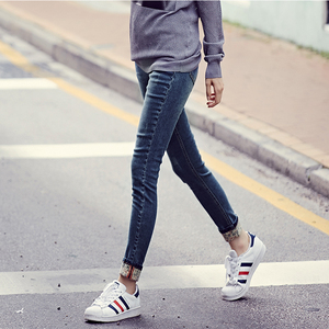 弹力显瘦牛仔裤