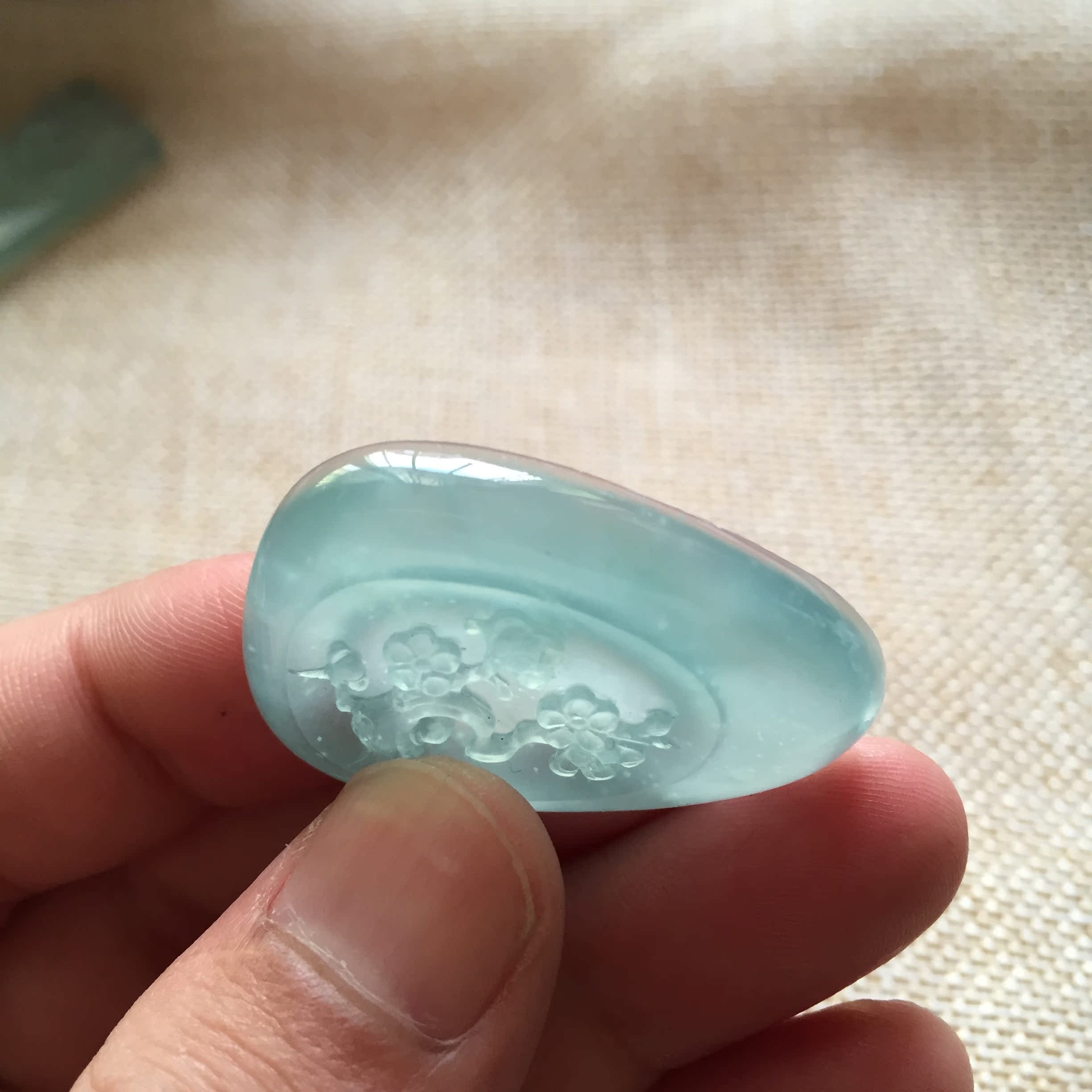 天然翡翠a货冰种晴底踏雪寻梅翡翠牌子吊坠