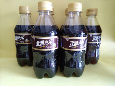 asia亚洲沙示汽水300ml*6瓶迷你装碳酸饮料老广味道香雪沙士 包邮