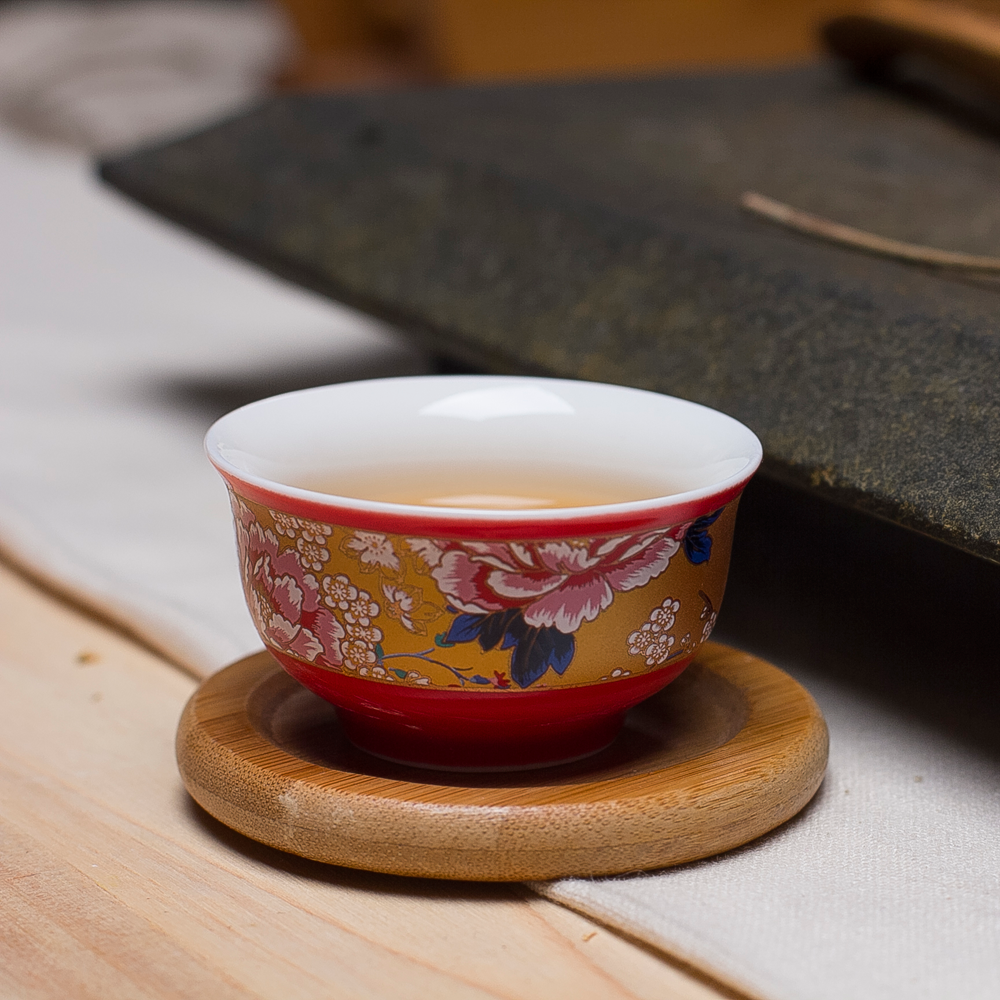特价景德镇青花瓷茶杯家用日式陶瓷小号品茗杯潮汕功夫茶具杯子