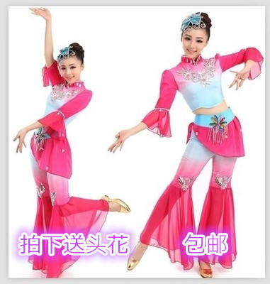 热销女民族服装 伞舞扇子舞现代民族秧歌舞蹈