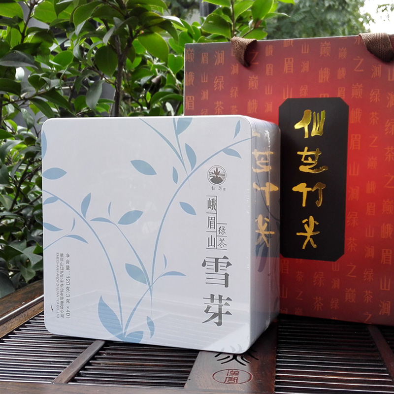 2016年茶叶绿茶峨眉山仙芝竹尖雪芽120克特级铁盒毛峰王感超好