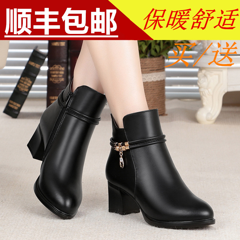 正品[高跟靴踩]美女穿高跟靴踩男人评测 高跟靴