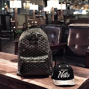 双肩包 现货包顺丰 emm em3书包 goyard supreme bape 马德里双肩包
