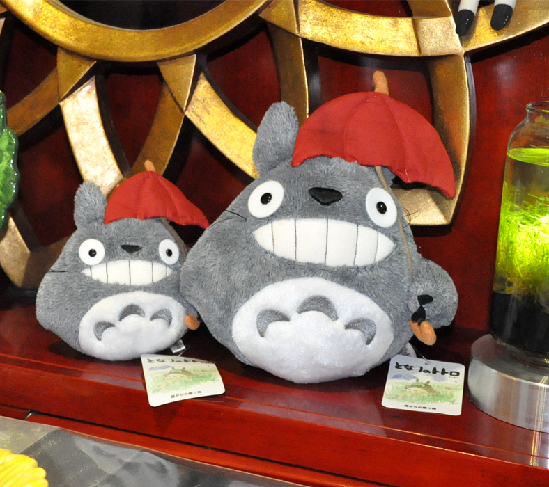 现货 日本正版totoro 龙猫 呲牙打伞 宫崎骏吉卜力 毛绒公仔 玩偶