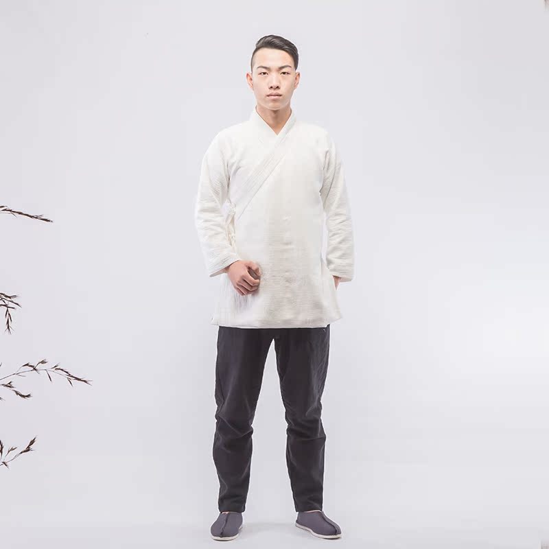 正品[褐色皮鞋配蓝色牛仔裤]蓝色配什么颜色好