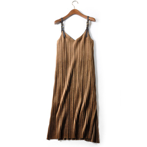 【肩带连衣裙图片】肩带连衣裙图片大全