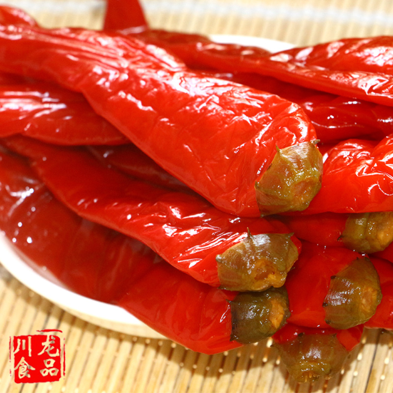 泡红辣椒