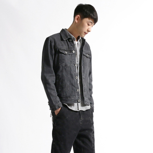 青年复古牛仔外套