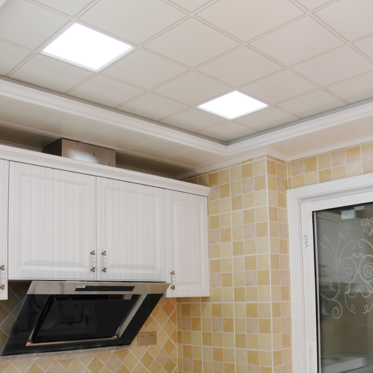 7平米厨房天花板装修效果图_猎装网装修平台