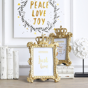 原创浮雕金色树脂相框