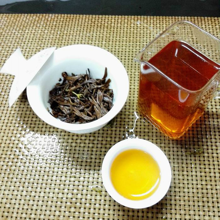 茉莉红茶 250克 2016年新茶叶 滇红茶 茉莉浓香 耐泡包邮