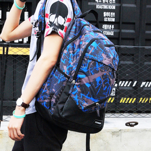 韩版男士旅行双肩包