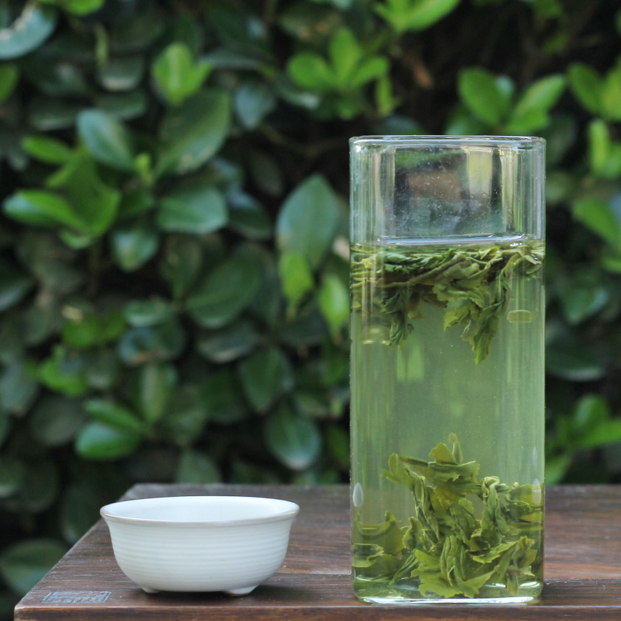 世汉唐风安徽六安瓜片2015新茶手工茶叶春茶铁罐装200g包邮