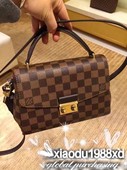 Lv路易威登包 CROISETTE女士棋盘格单肩包手提包邮差包 N53000 .