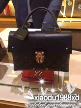 LV路易威登 新款邮差包 女士老花拼皮单肩斜挎包手提包 M43125