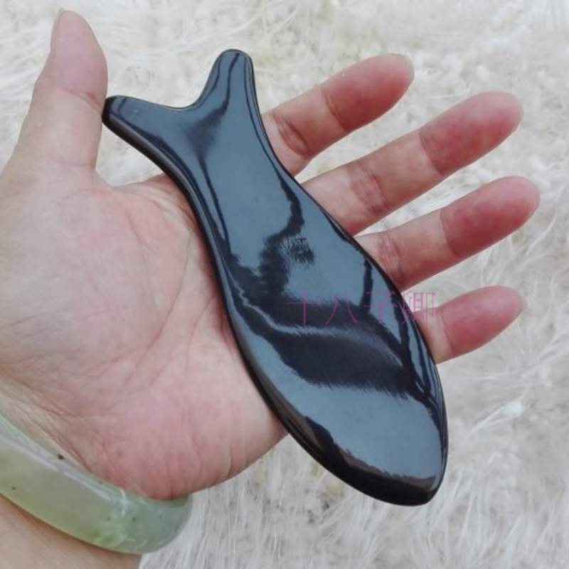 正品天然水牛角鱼形板面部眼部背部全身通用经络拨筋美容刮痧板