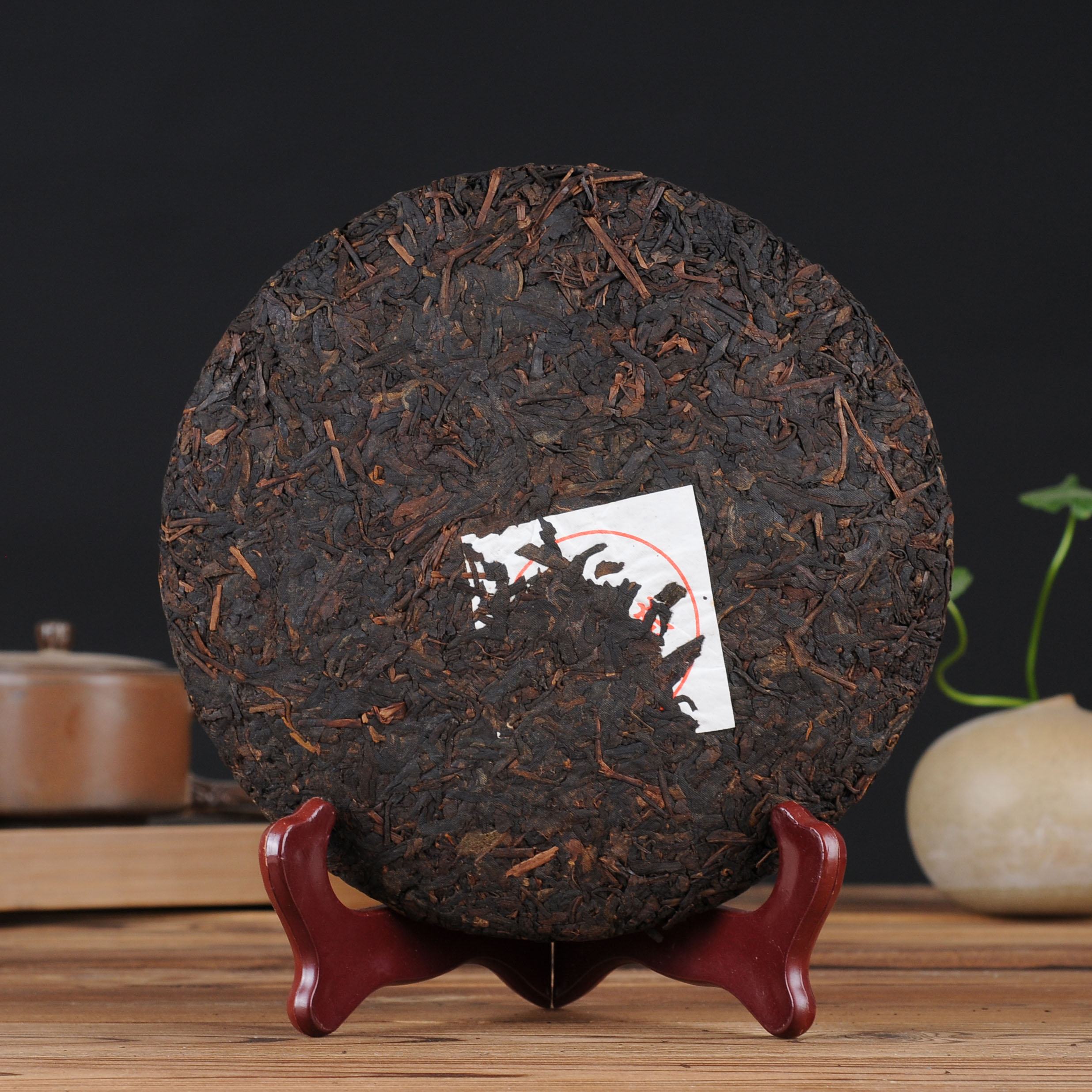 野生易武正山普洱茶熟茶饼茶云南2008年七子饼茶古树料春茶
