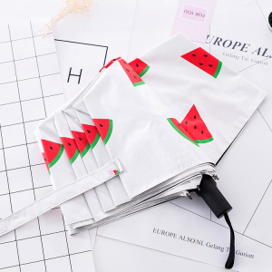 清新雨伞三折折叠黑胶遮阳伞