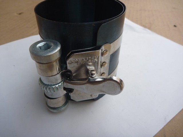 活塞环压缩器 活塞环安装工具拆装装配专用工具 发动机活塞安装