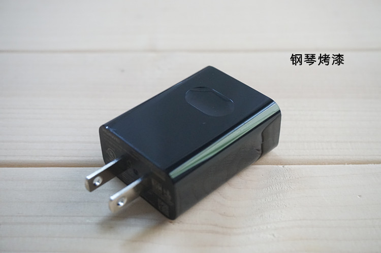 nexus5x原装充电器_nexus5x无线充电_nexus5x原装充电器规格